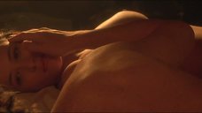 Софи Марсо: Пламя страсти  – секс сцены