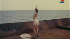 Голая Анна Молчанова – Дожди в океане