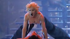 Секси Мадонна – В постели с Мадонной