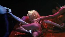 Секси Мадонна – В постели с Мадонной
