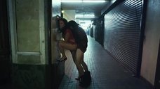 Америка Оливо: Маньяк  – секс сцены