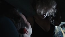 Эмили Бетт Рикардс: Смешная история  – секс сцены