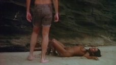 Зеуди Арая: Тело (1974)  – секс сцены