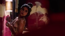 Наталия Роза: Зомби-реальность  – секс сцены