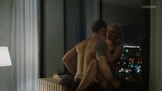 Линда Лапиньш: Волк  – секс сцены