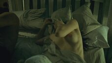 Рики Линдхоум: Последний дом слева  – секс сцены