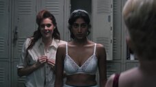 Сунита МаниКейт Нэш: : Блеск  – секс сцены