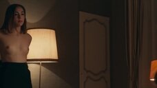 Геренс Марилье: Мадам Клод (2021)  – секс сцены