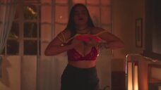 Паулина Гайтан: Сувенир  – секс сцены