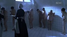 Зои Таппернеизвестная: : Близость (2008)  – секс сцены