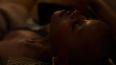 Андреа Бордо: Управляй миром  – секс сцены