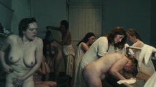Лу де ЛаажМартин Шамбахер: : Бал безумных женщин  – секс сцены