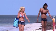 Бриджет МарквардтПатрис Холлис: : Самые сексуальные пляжи мира  – секс сцены