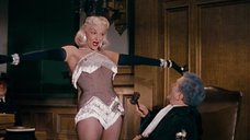 Джейн Расселл: Джентльмены предпочитают блондинок  – секс сцены