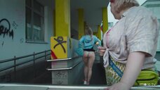 Анастасия Крылова: Трудные подростки  – секс сцены