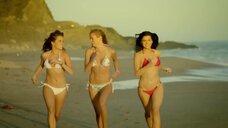 Рэйчел Линн ДэвидДжена СимсКристиана Кролл: : : Пляжный отдых по-американски  – секс сцены