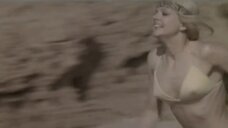Ева Аулин: Дублёр (1971)  – секс сцены