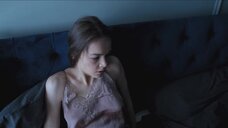 Кристина Корбут: Слежка  – секс сцены