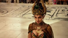 Элоди Юнг: Боги Египта  – секс сцены